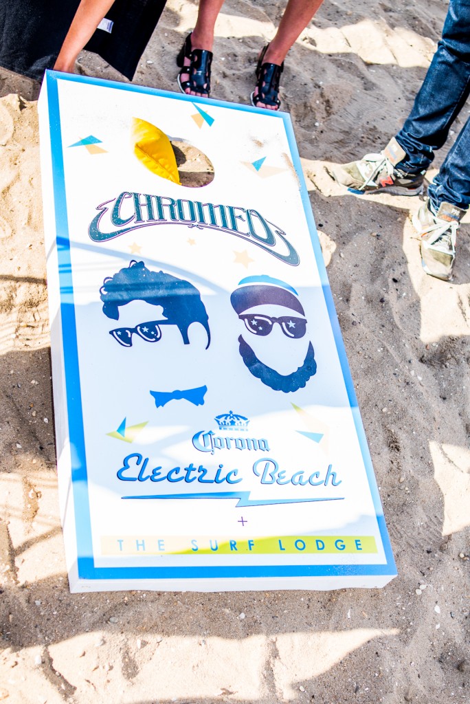 Chromeo Cornhole!