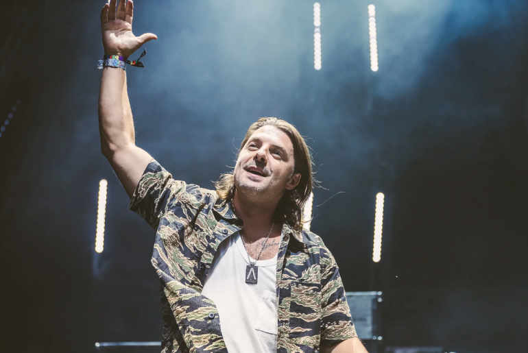 Axwell
