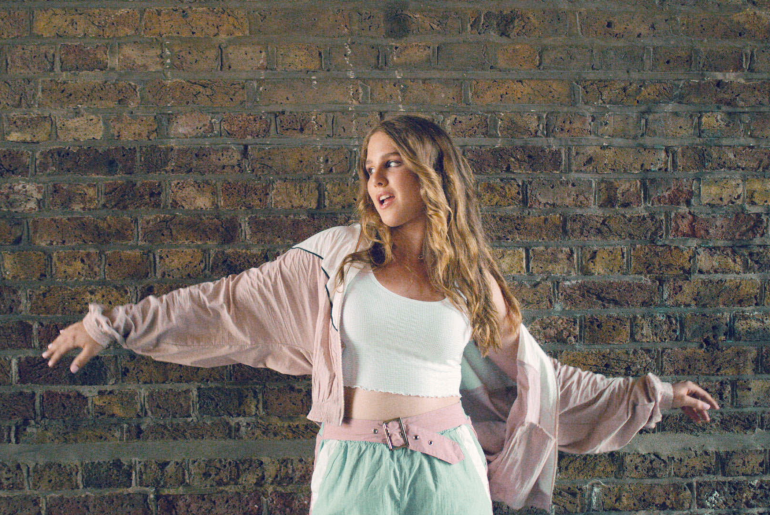 Allegra – All About Us