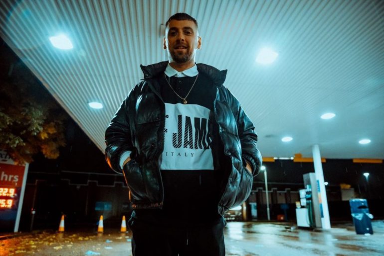 redlight flava d show me