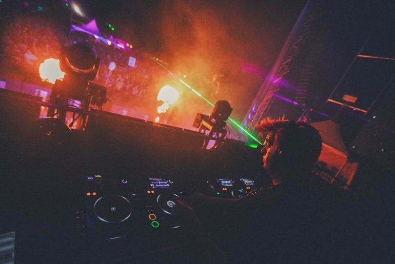 Flux Pavilion Sink Your Teeth In