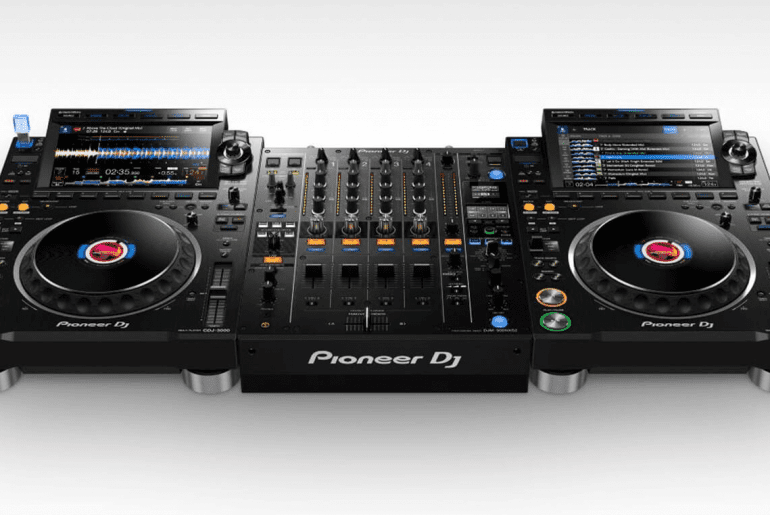 CDJ-3000