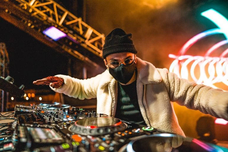 dombresky park n rave