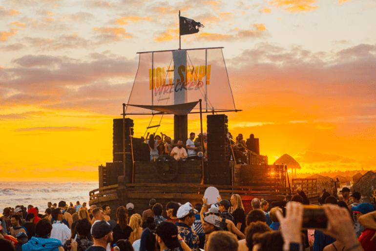 Holy Ship! Wrecked 2021