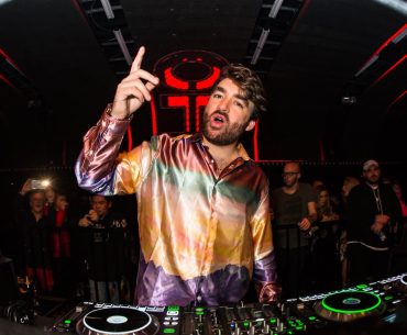 oliver heldens by your side