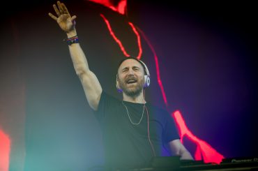 david guetta titanium future rave remix