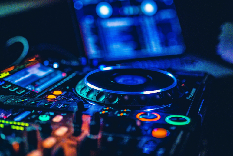 hazan media group dj expo